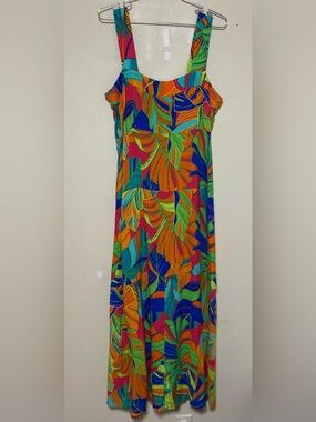 Vibrant Tropical Print Maxi Dress in Multi-Color